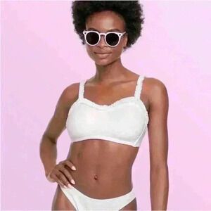 Target Stoney Clover Lane White
Textured Ruffle Bikini Swimsuit Bathing Suit Top